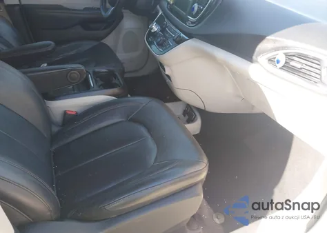 2020 Chrysler Pacifica Touring L из США, поврежденный, VIN 2C4RC1BG7LR192459